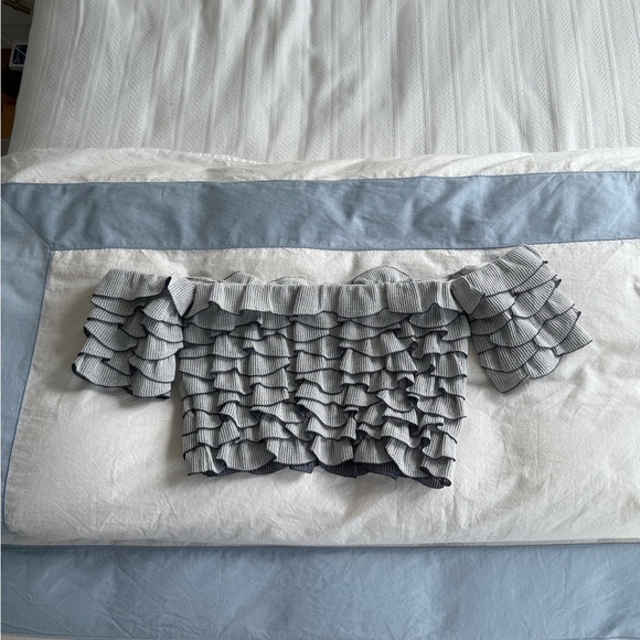 Club Monaco Ruffled Off-Shoulder Top - Picture 2 of 3